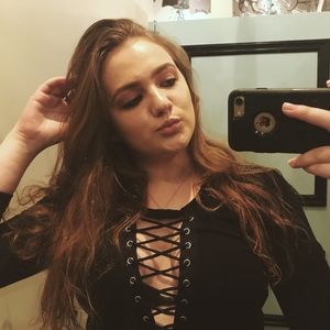 Meet your Posher, Jenna